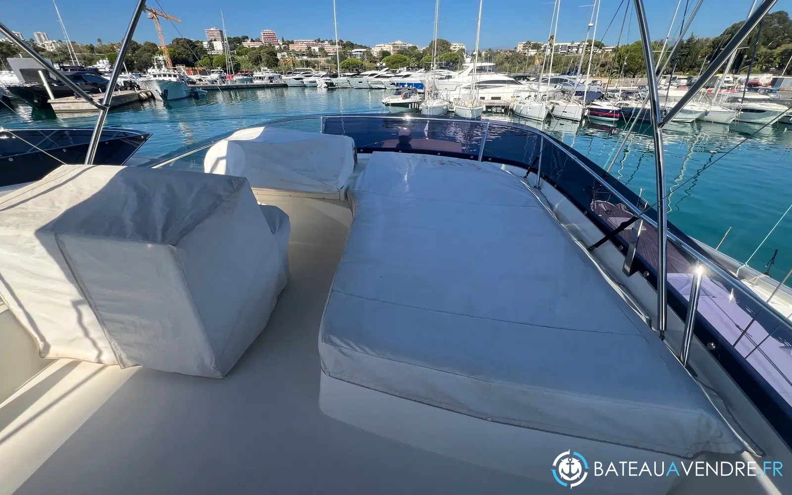 slider 44 Prestige Yachts 560 Fly