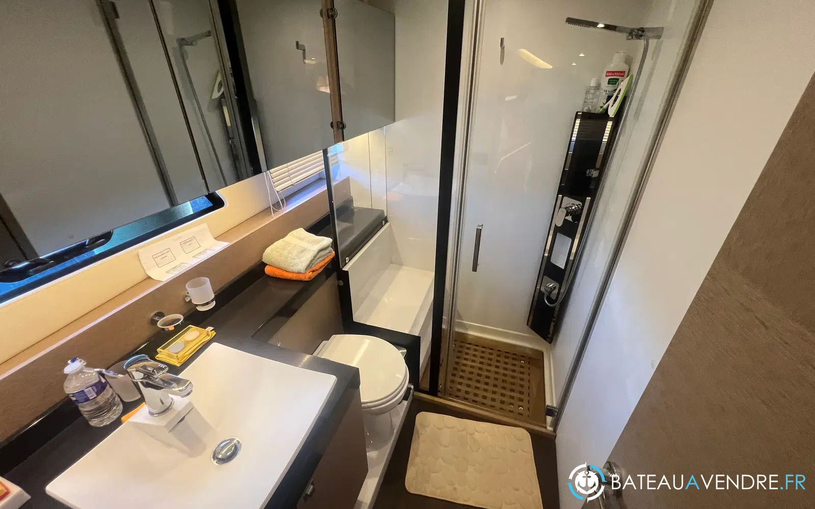slider 89 Prestige Yachts 560 Fly