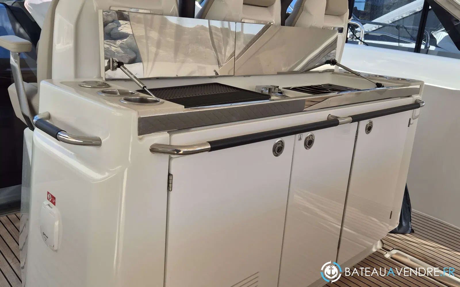 slider 7 Jeanneau DB 37