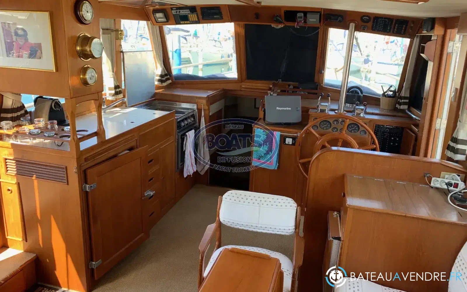 slider 1 Grand Banks 42 Classic
