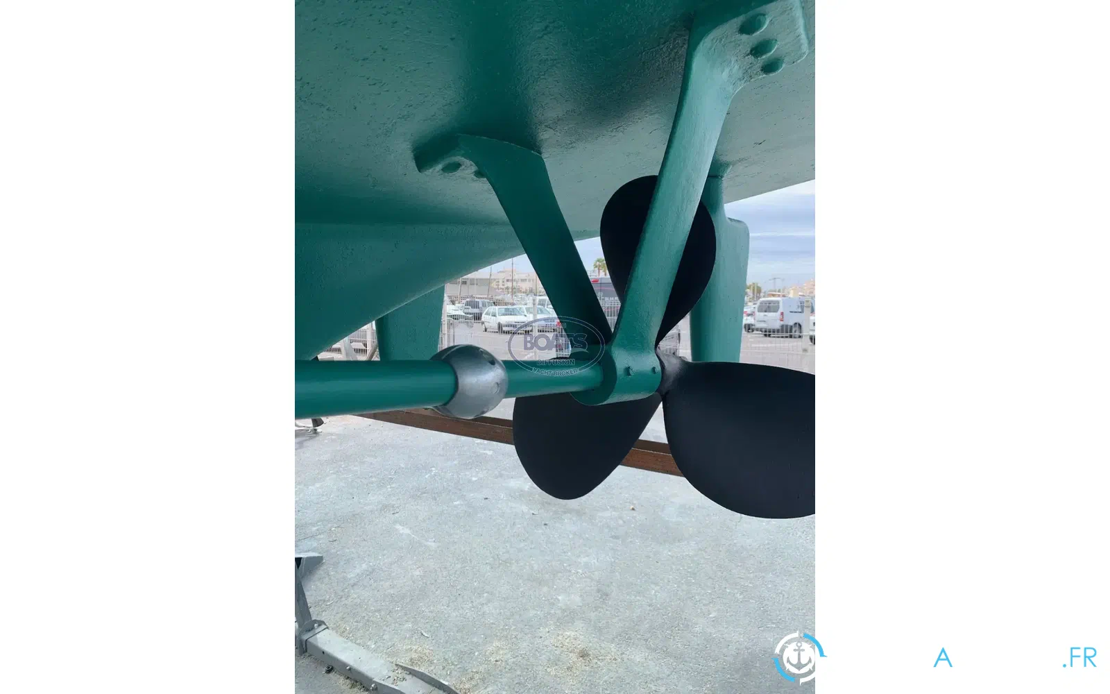 slider 5 Grand Banks 42 Classic