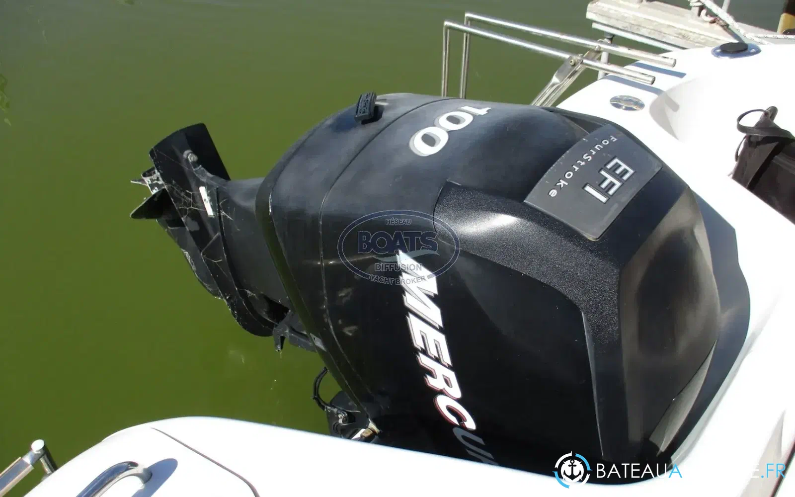 slider 5 Quicksilver 580 Pilothouse