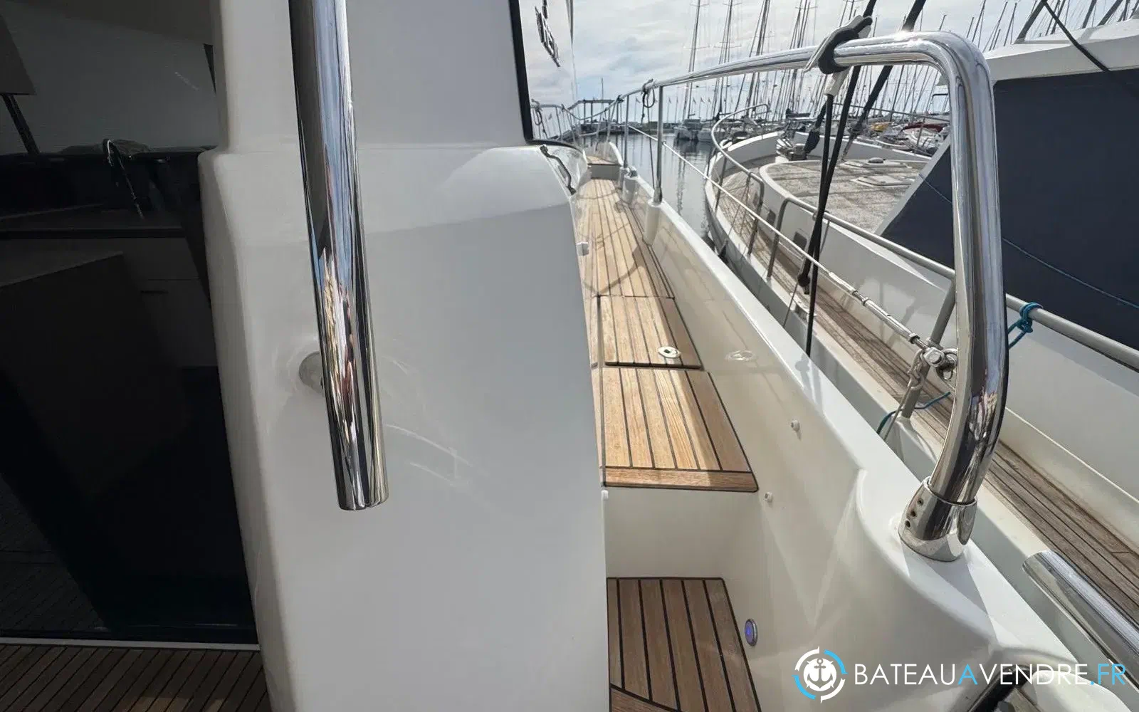 slider 24 Prestige Yachts 520 Fly