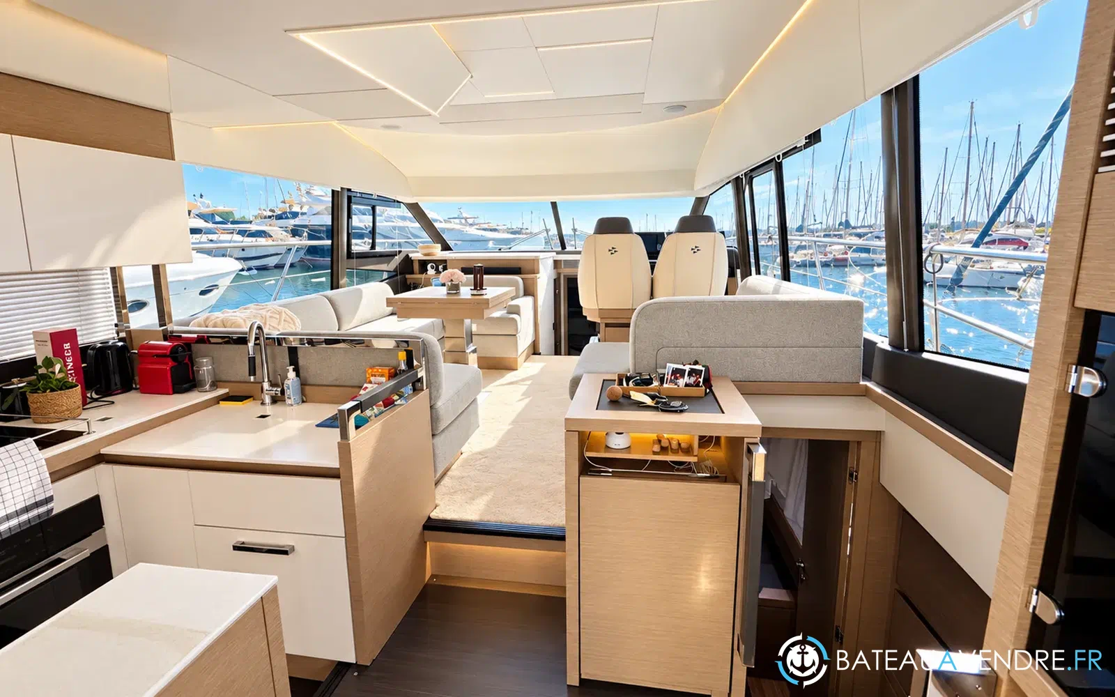 slider 7 Prestige Yachts 520 Fly