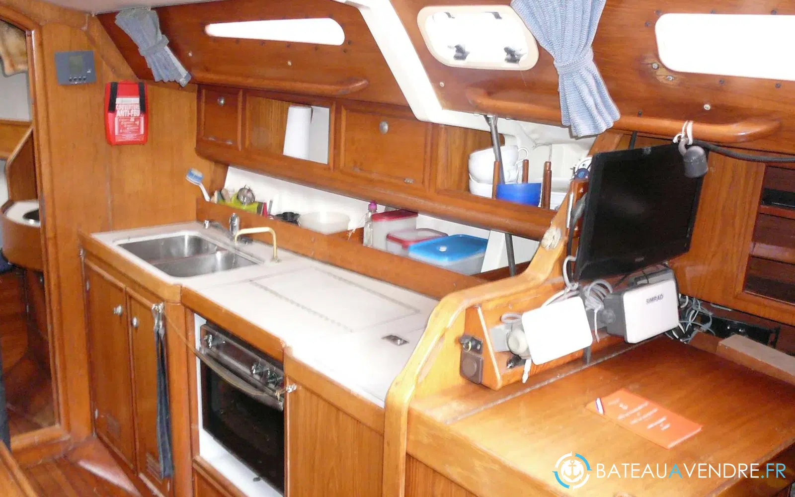 slider 11 Jeanneau Sun Charm 39