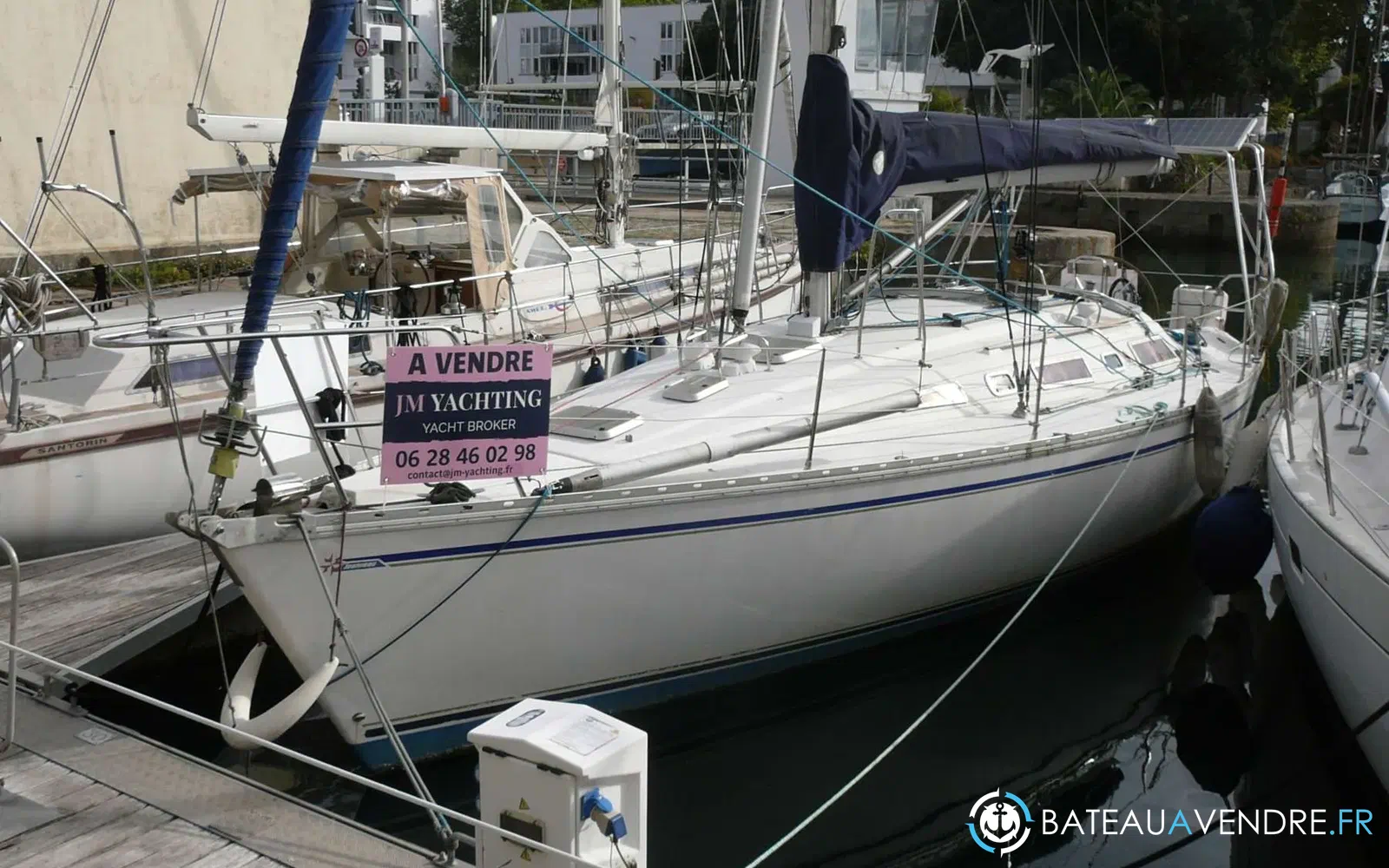 slider 0 Jeanneau Sun Charm 39