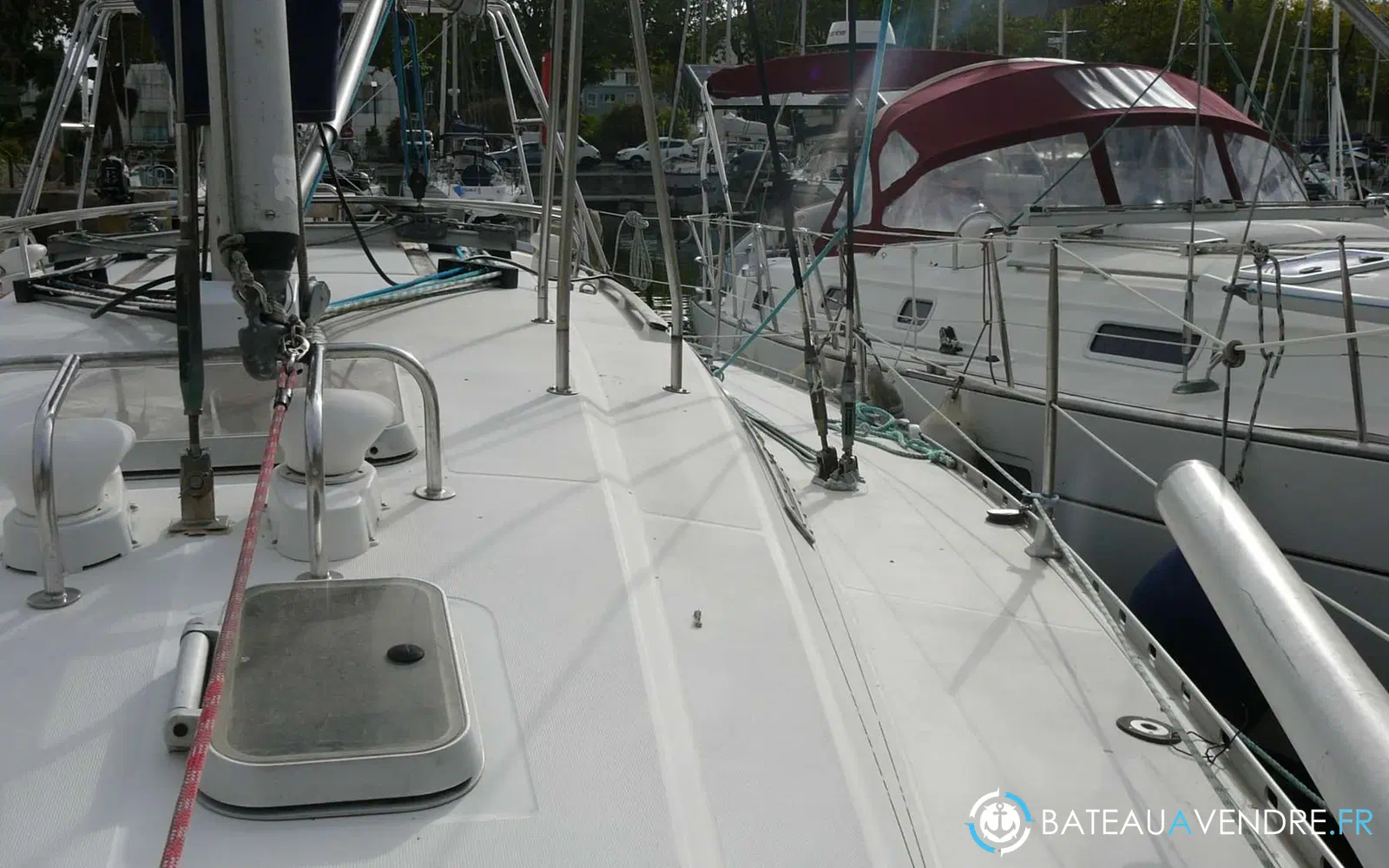 slider 1 Jeanneau Sun Charm 39