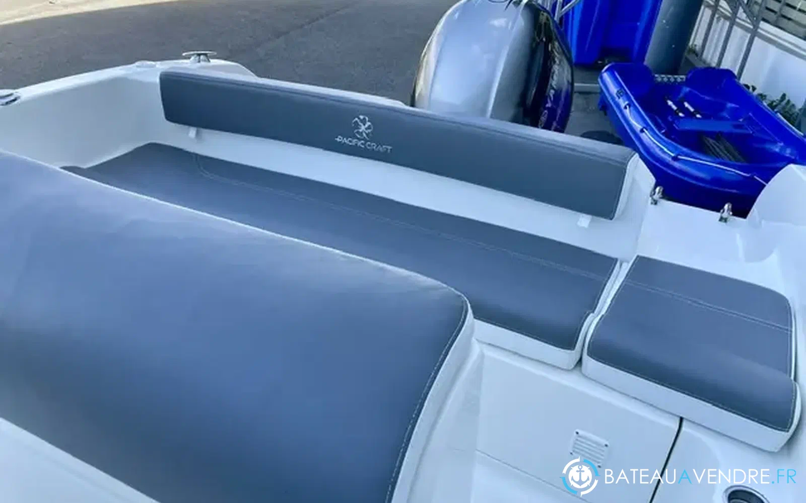 slider 6 Pacific Craft 625 Open