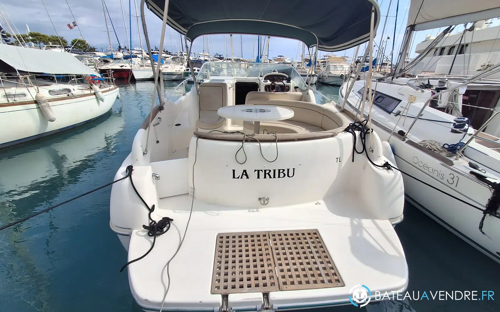 slider 1 Jeanneau Leader 805