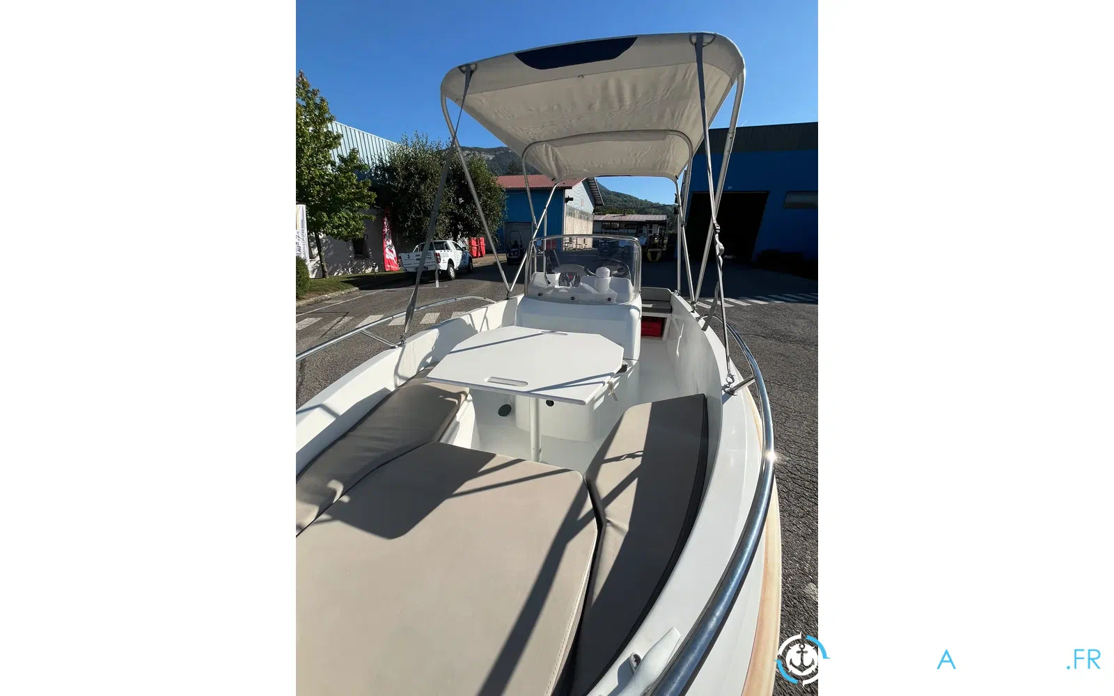 slider 3 Jeanneau Cap Camarat 4.7 CC Cap Camarat 4.7 Style