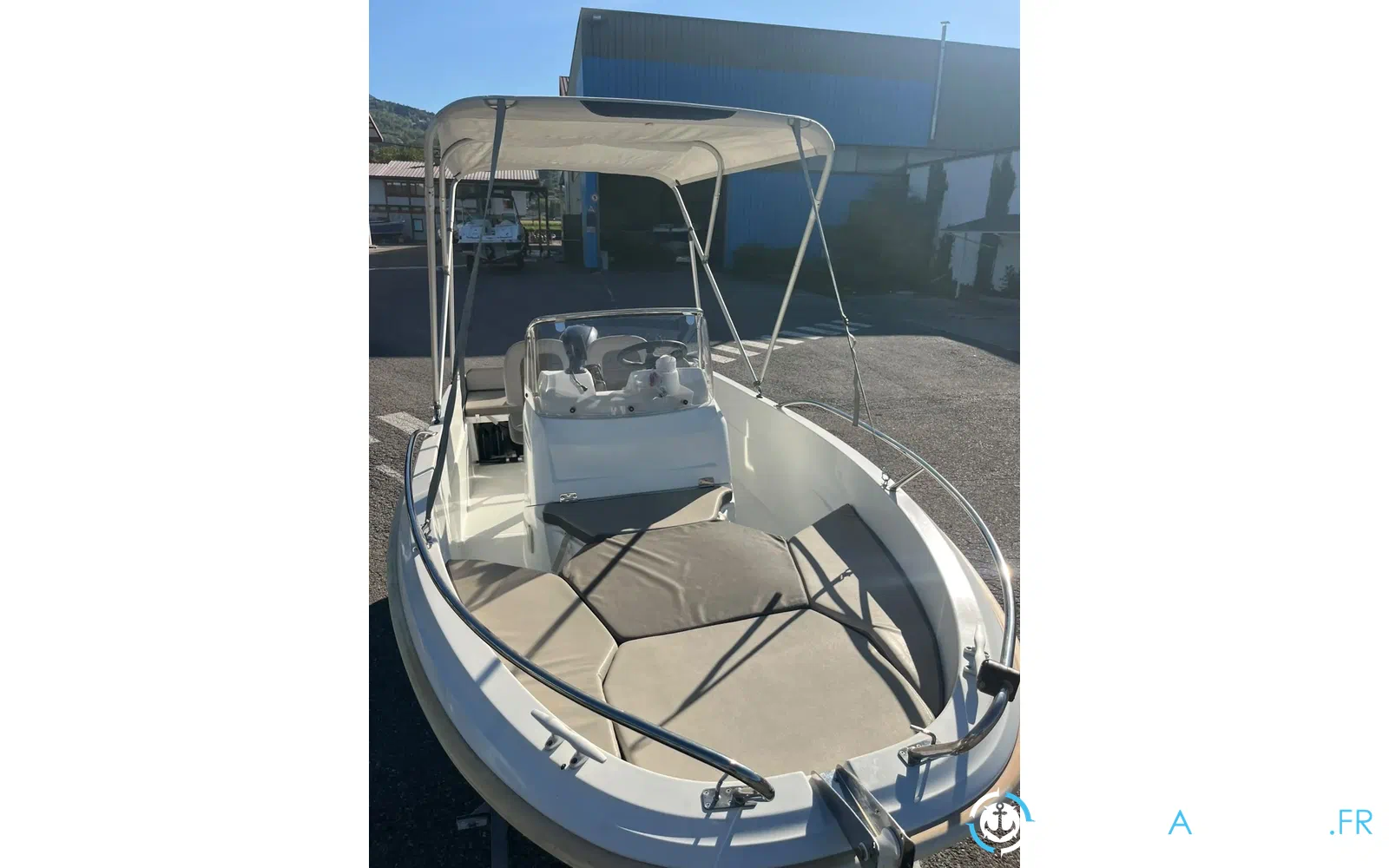 slider 4 Jeanneau Cap Camarat 4.7 CC Cap Camarat 4.7 Style