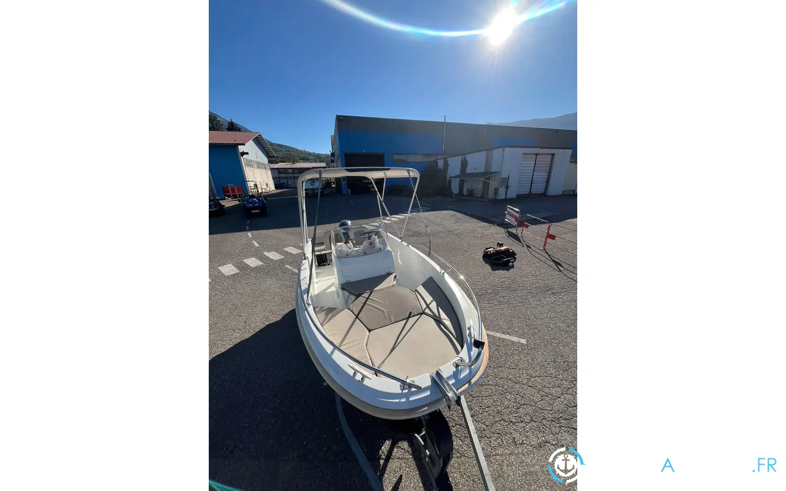 slider 5 Jeanneau Cap Camarat 4.7 CC Cap Camarat 4.7 Style