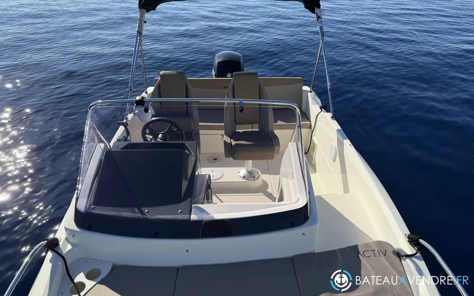 slider 7 Quicksilver Activ 605 Sundeck