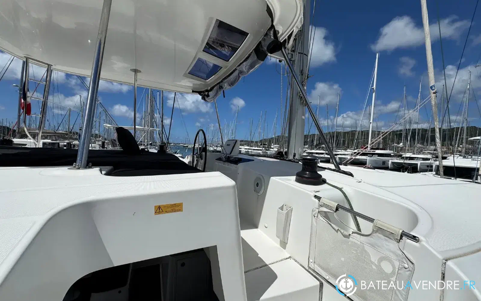 slider 10 Lagoon 46