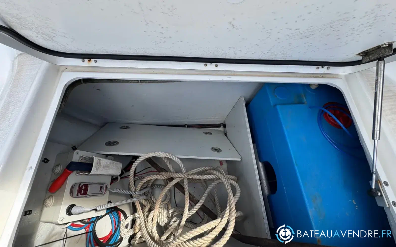 slider 23 Lagoon 46
