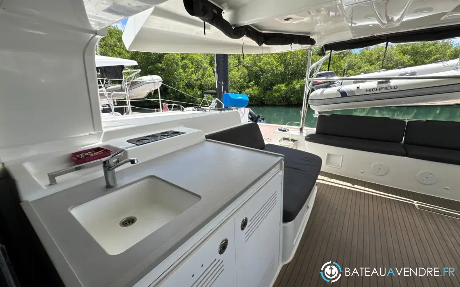 slider 29 Lagoon 46