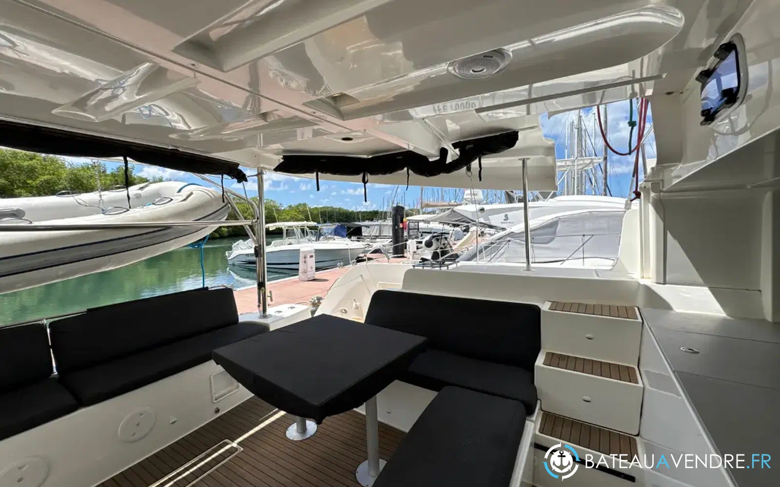 slider 30 Lagoon 46