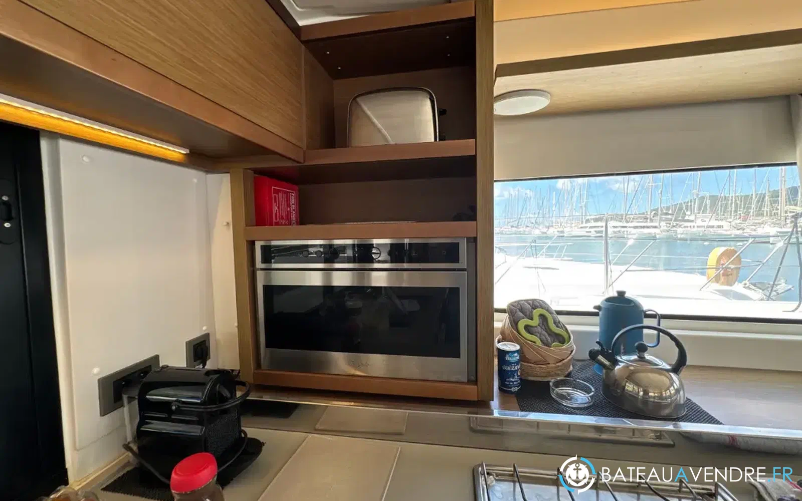 slider 42 Lagoon 46