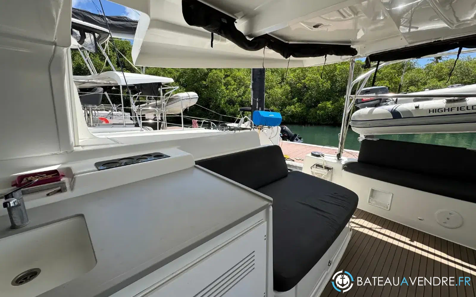 slider 6 Lagoon 46