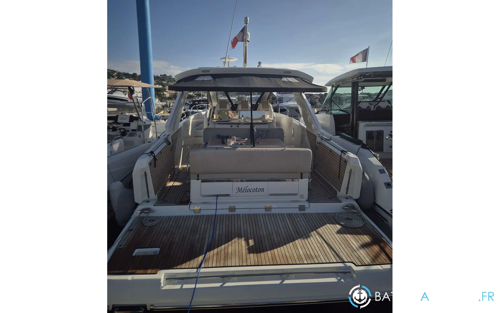 slider 1 Jeanneau DB 37