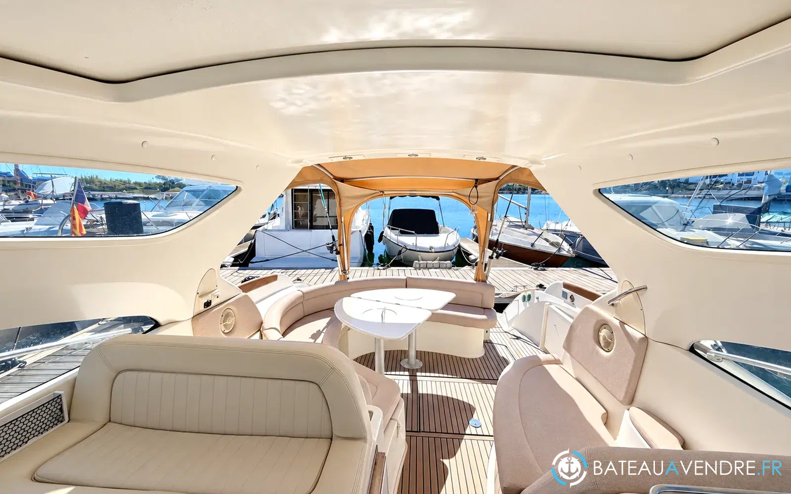 slider 8 Jeanneau Prestige 34 Hard Top