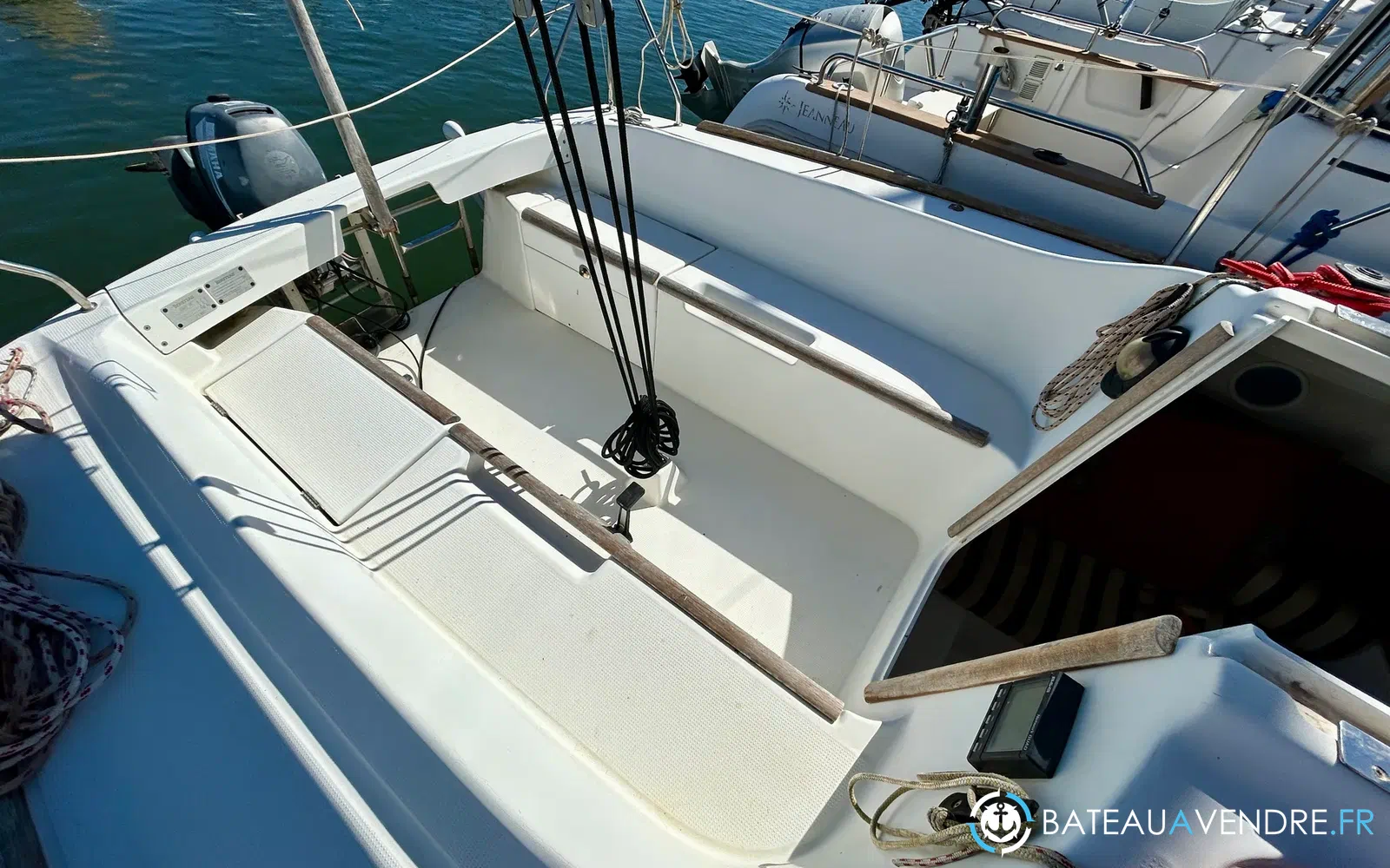 slider 4 Beneteau First 211