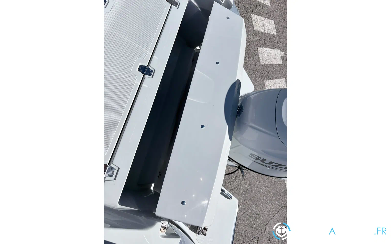 slider 16 Zar Formenti Zar 53 Classic Luxury