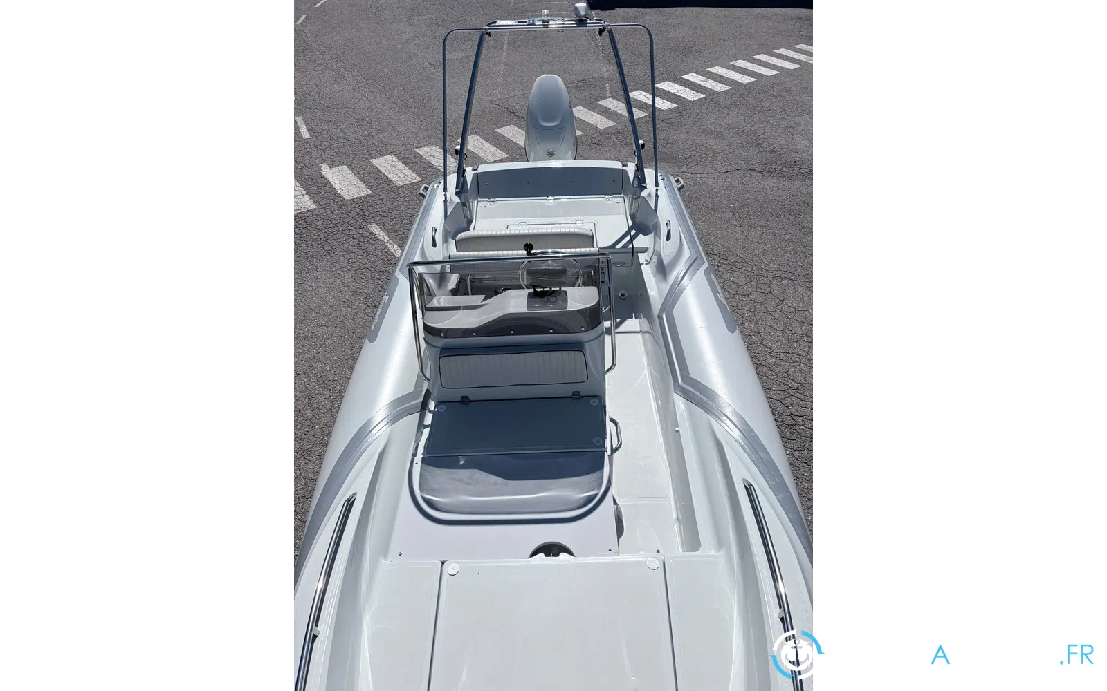 slider 19 Zar Formenti Zar 53 Classic Luxury