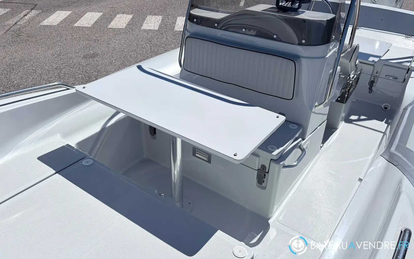 slider 8 Zar Formenti Zar 53 Classic Luxury