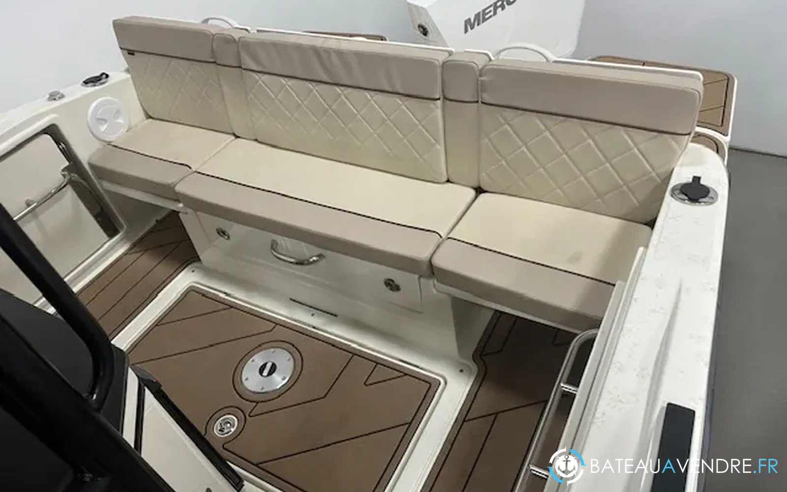 slider 10 Quicksilver 805 Open