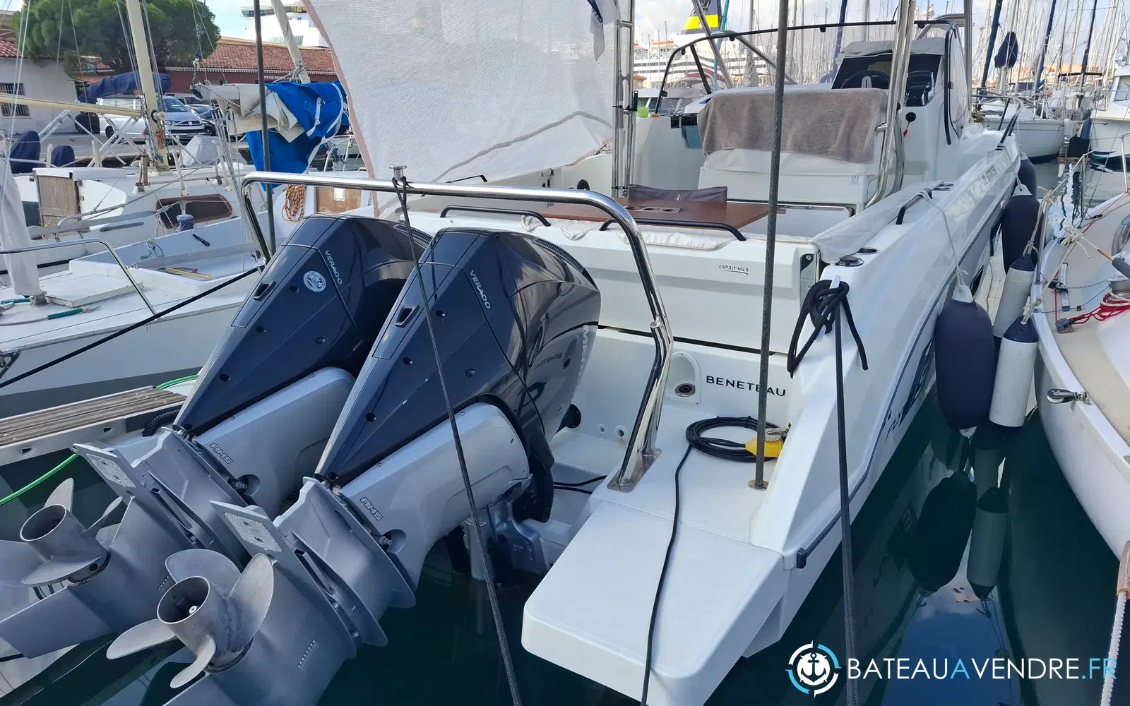 slider 1 Beneteau Flyer 9 sundeck