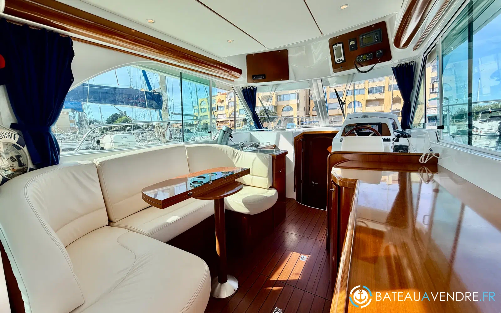 slider 10 Beneteau Antares 980