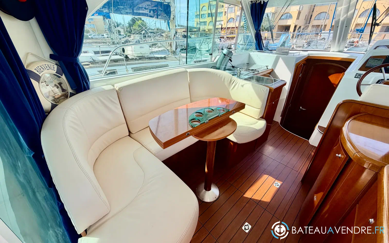 slider 11 Beneteau Antares 980
