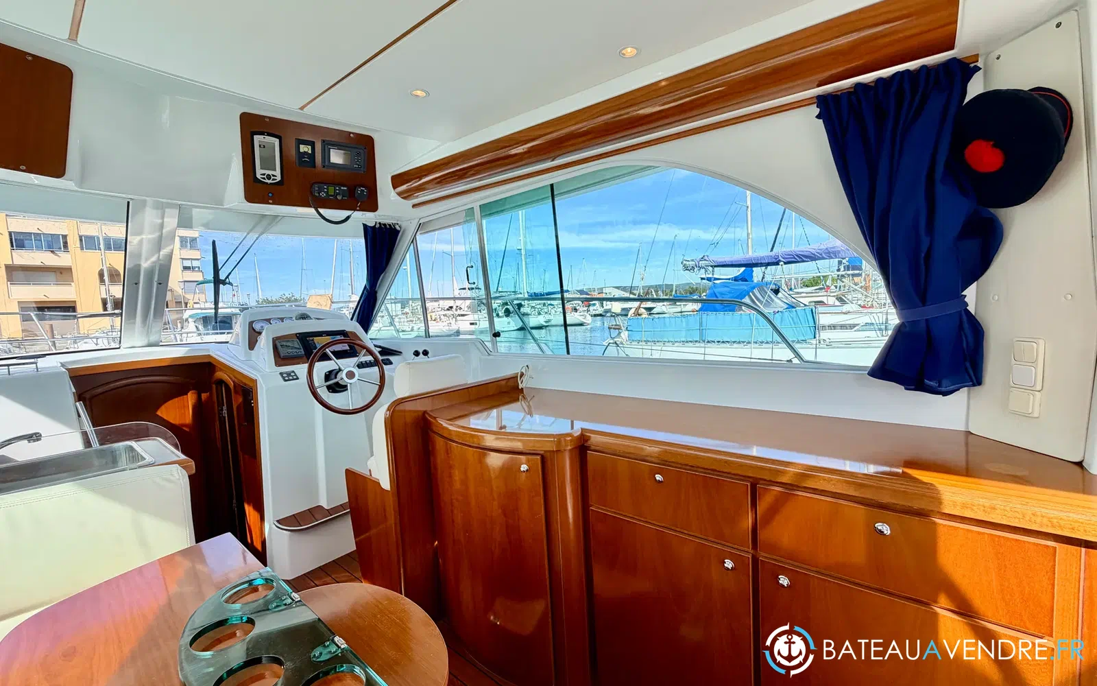 slider 13 Beneteau Antares 980