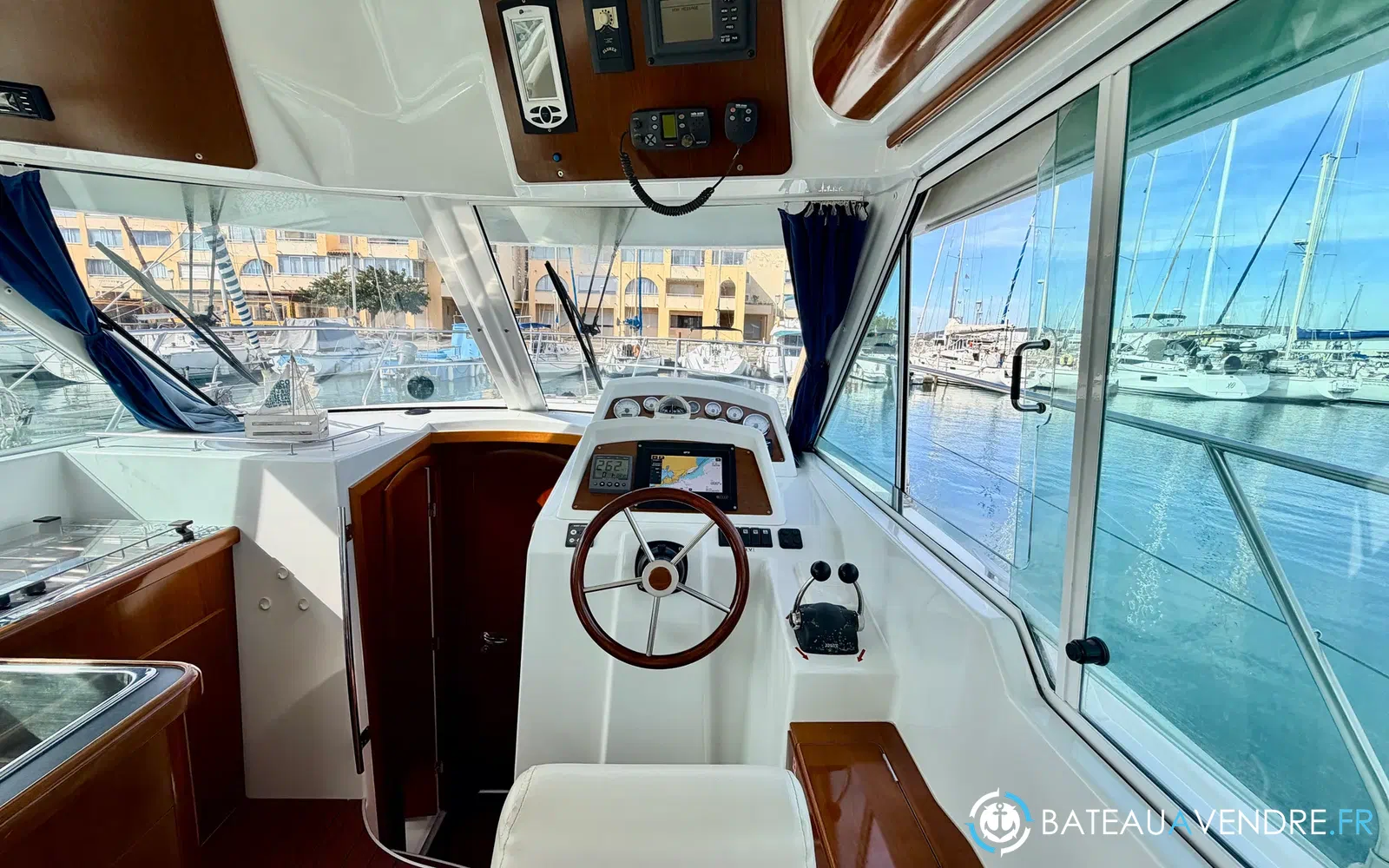 slider 15 Beneteau Antares 980