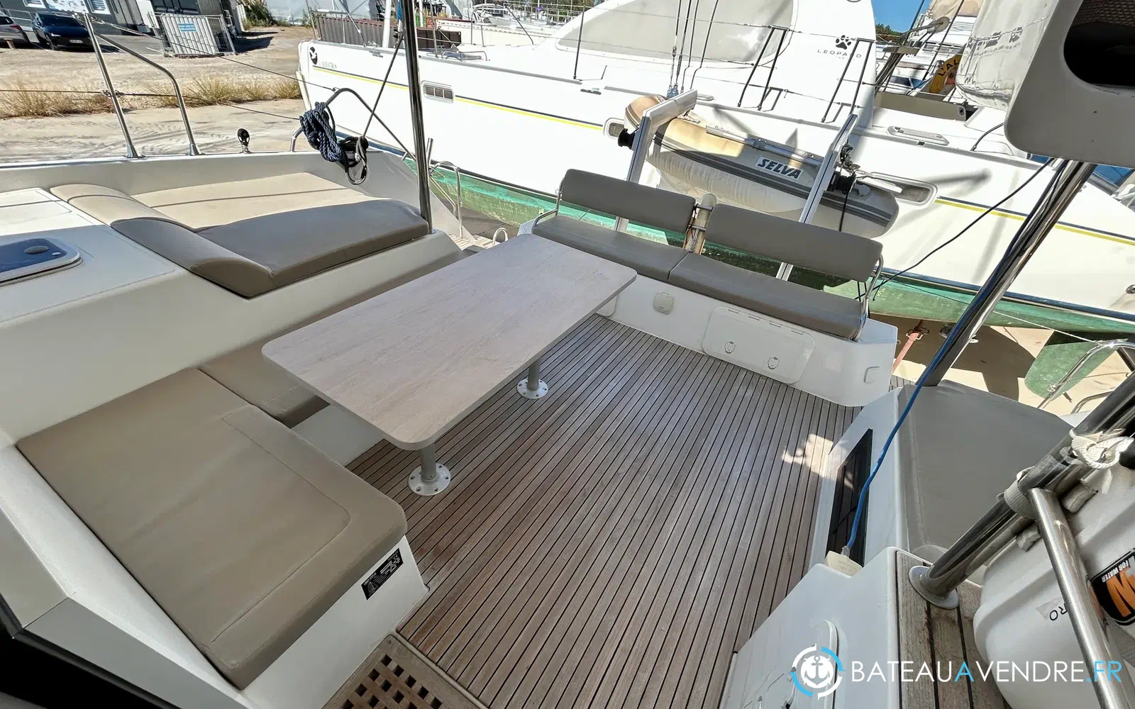 slider 10 Aventura Catamarans A34