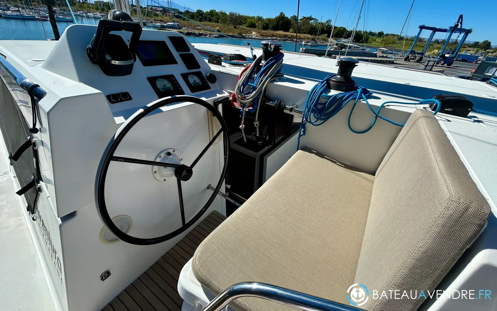slider 14 Aventura Catamarans A34