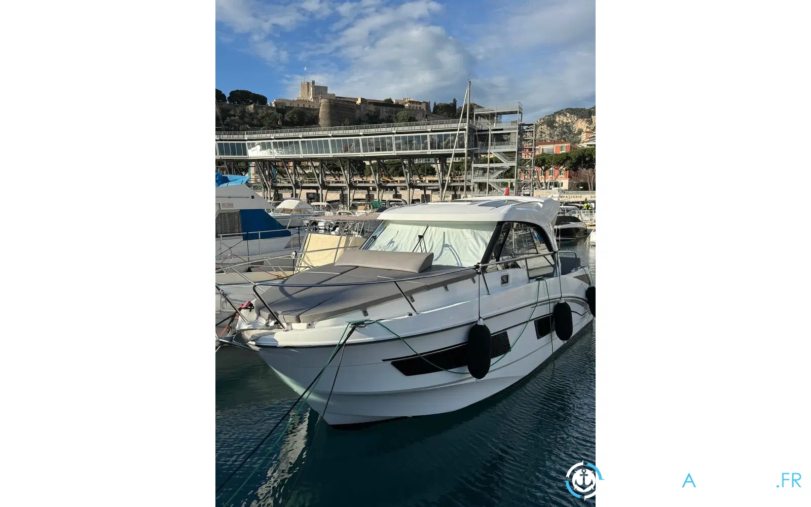 slider 0 Beneteau Antares Serie 9
