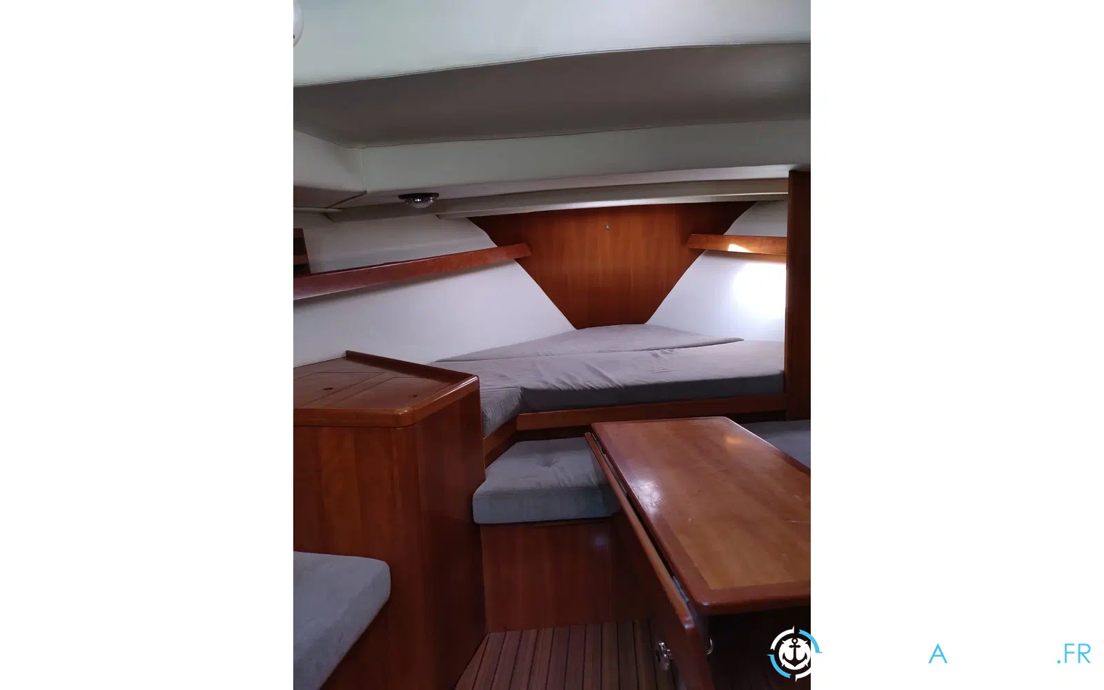 slider 13 Rhea 850 Open