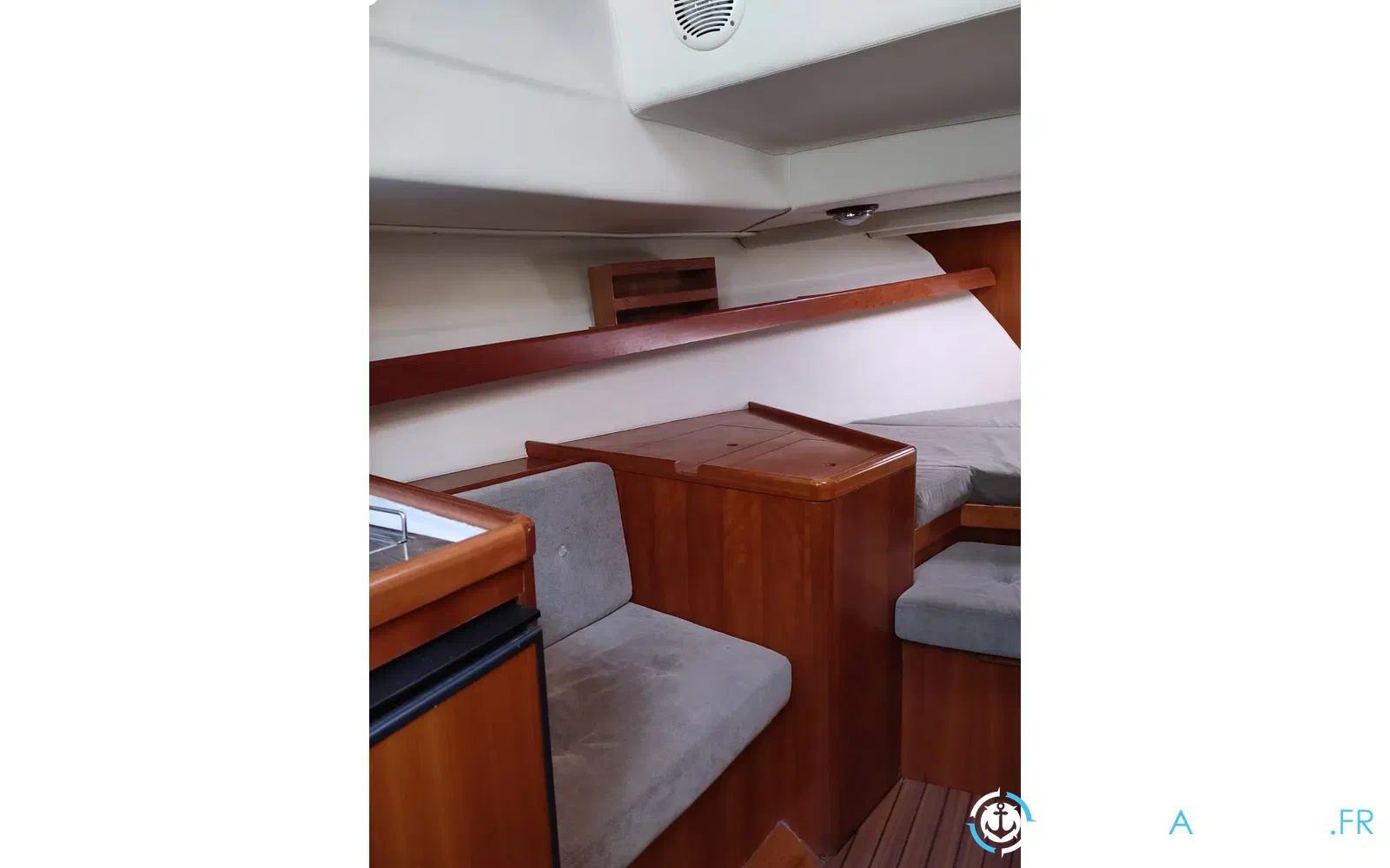 slider 14 Rhea 850 Open