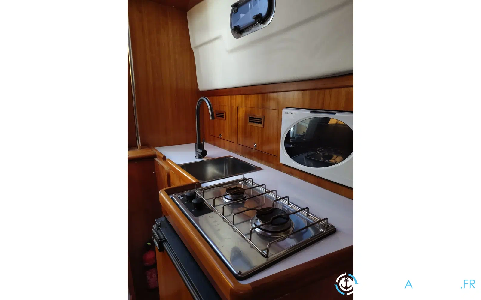 slider 16 Rhea 850 Open