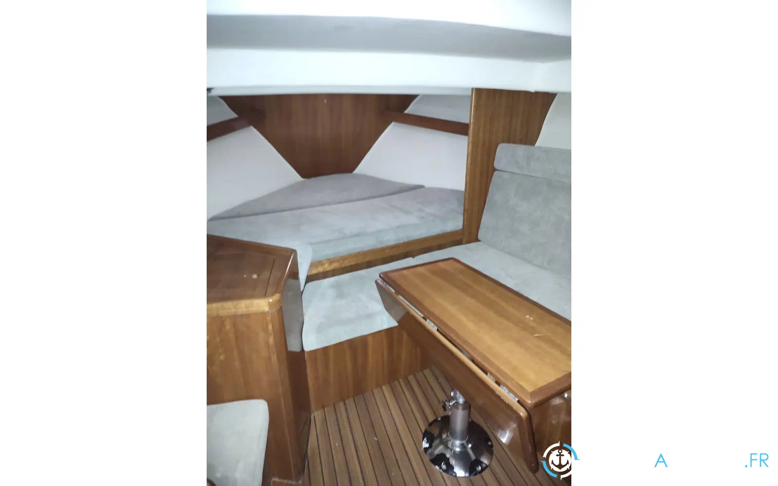 slider 10 Rhea 850 Open
