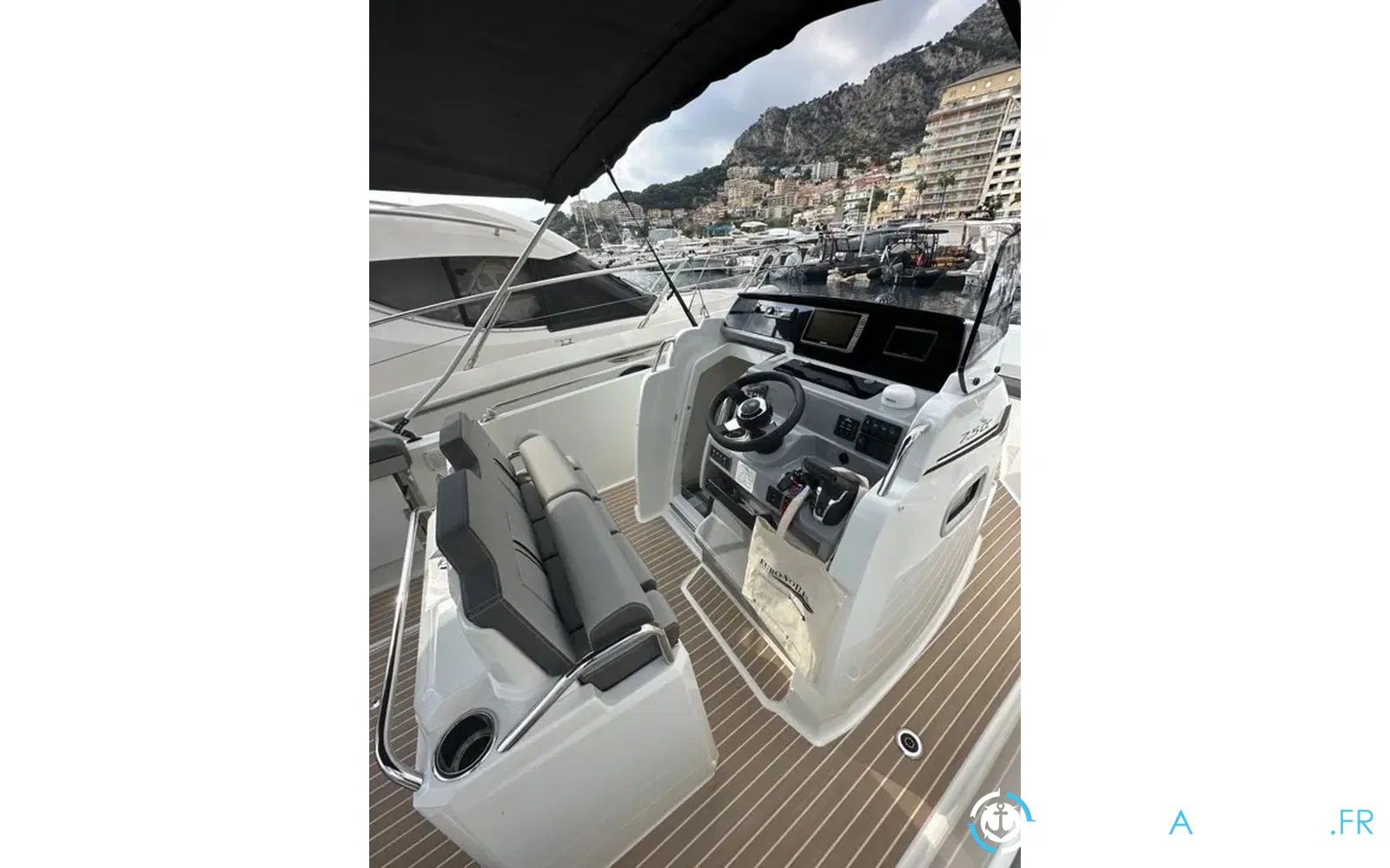 slider 2 Jeanneau Cap Camarat 7.5 CC Serie 3