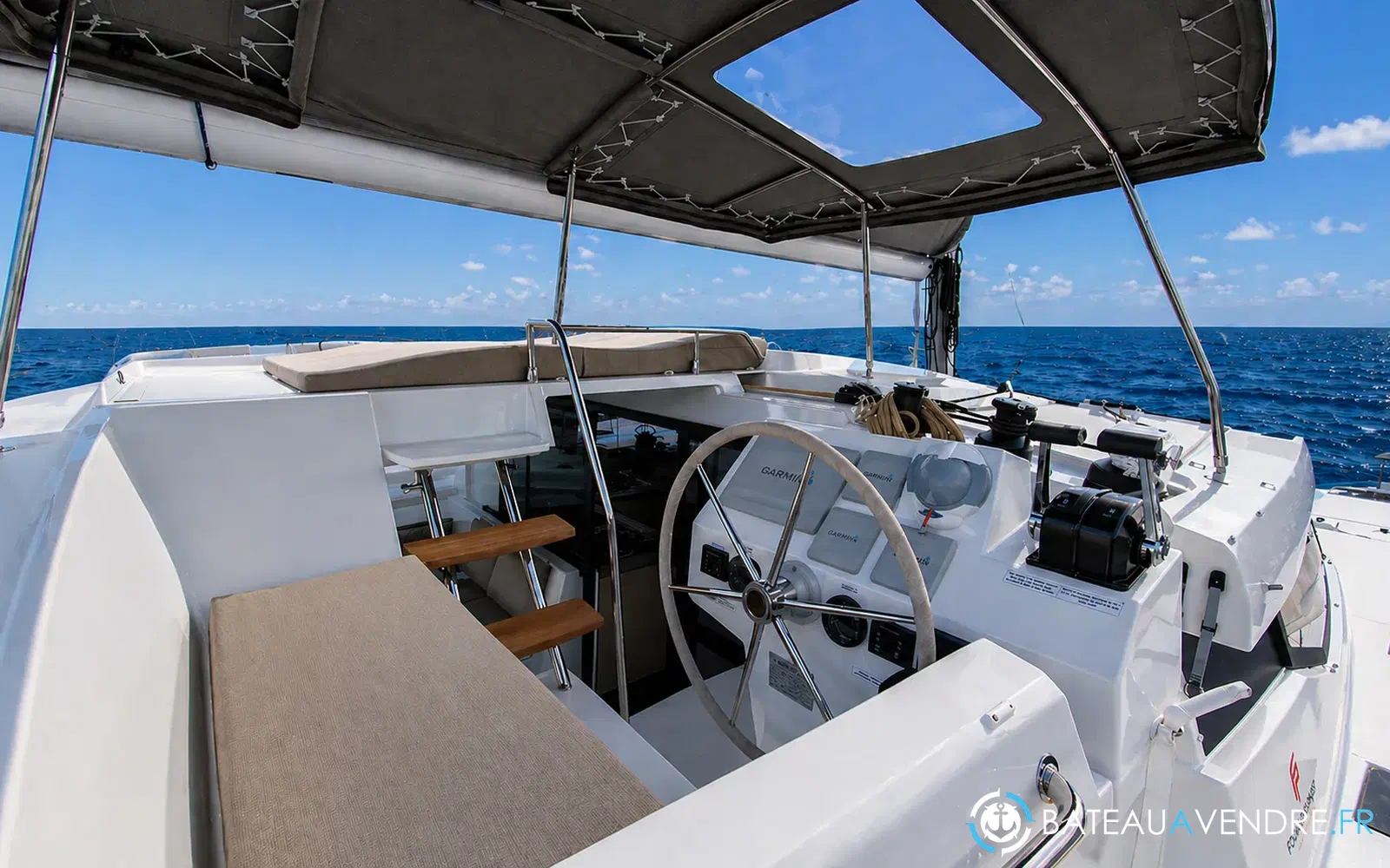 slider 6 Fountaine Pajot Astrea 42