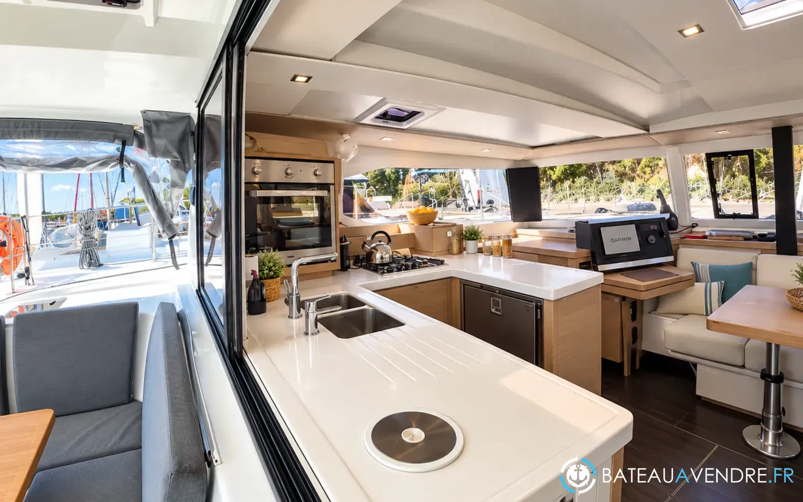 slider 7 Fountaine Pajot Astrea 42
