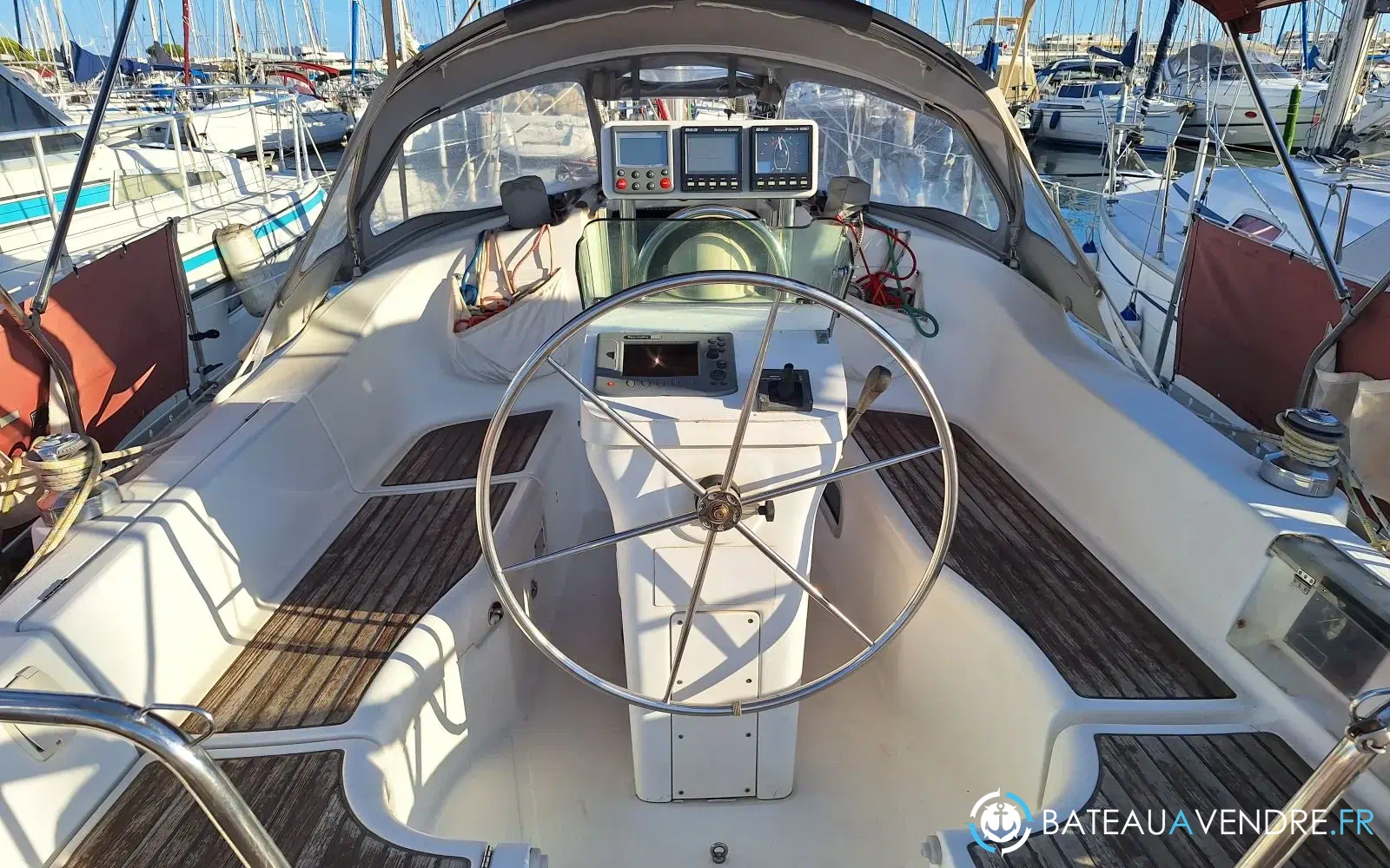 slider 12 Beneteau Oceanis 331 Clipper