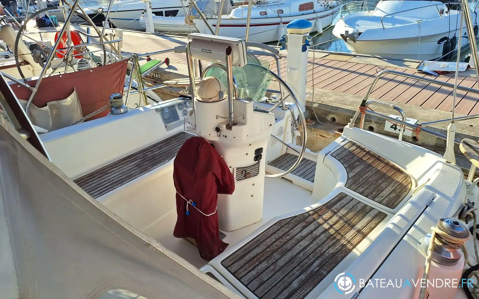 slider 1 Beneteau Oceanis 331 Clipper