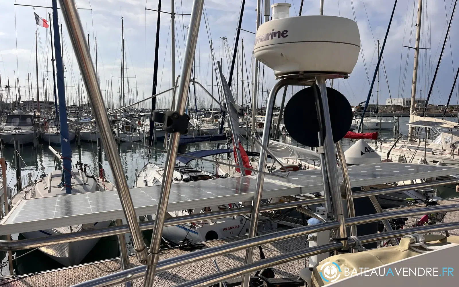 slider 13 Jeanneau Prestige 32 Fly