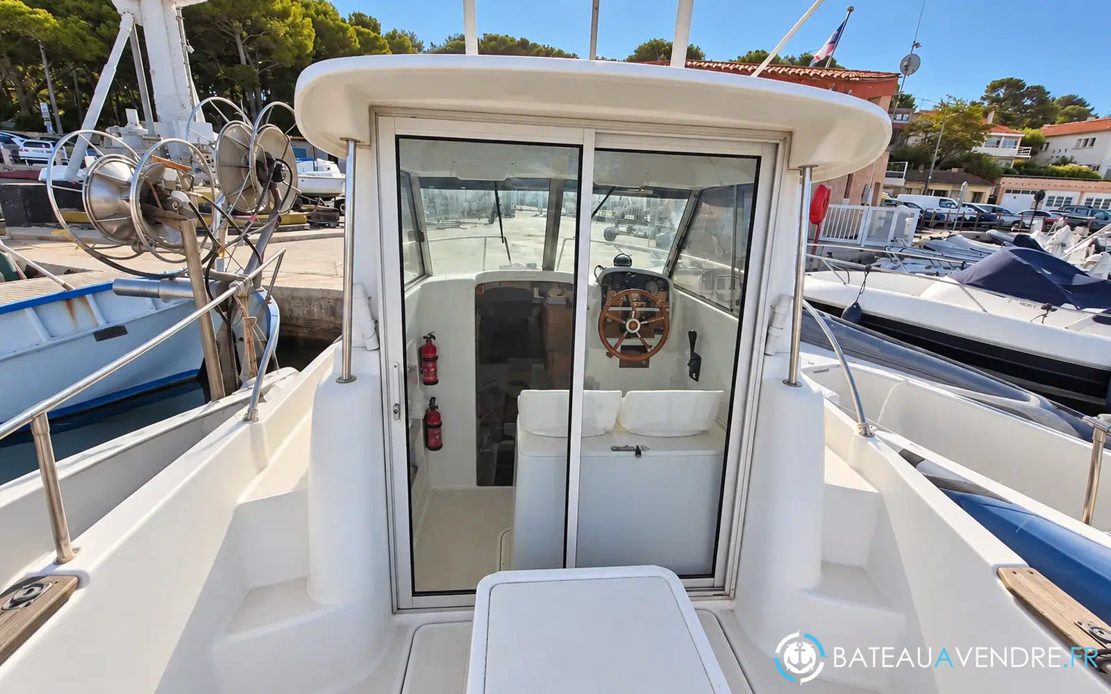 slider 5 Jeanneau Merry Fisher 635