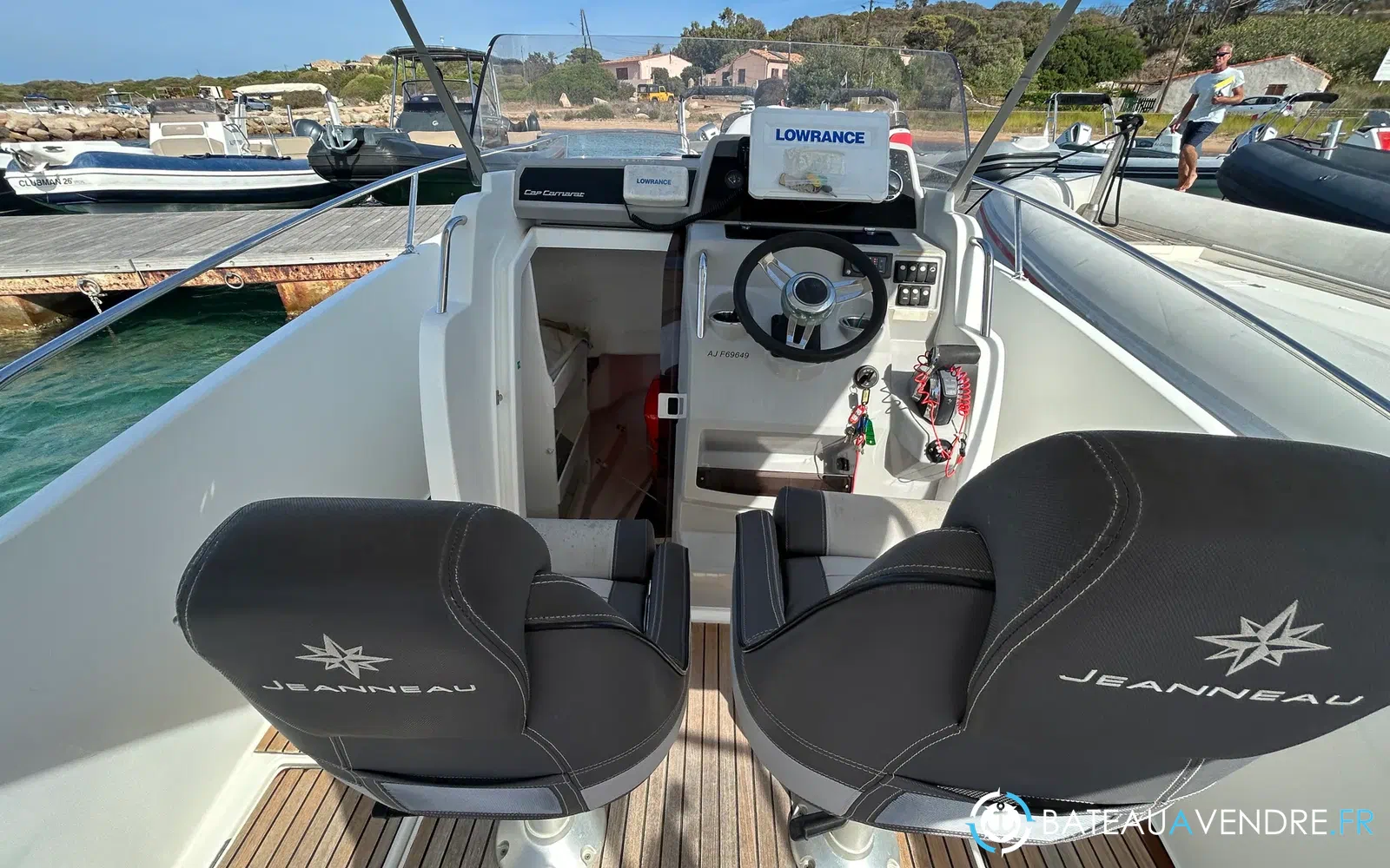 slider 3 Jeanneau Cap Camarat 7.5 CC